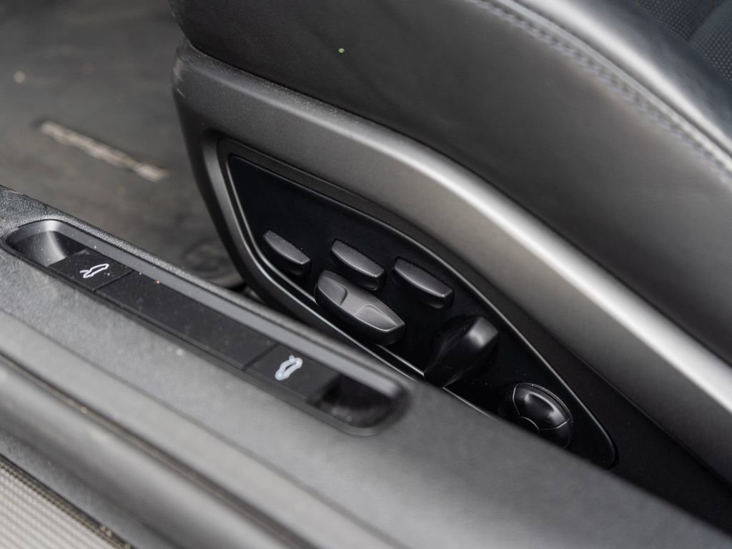 Certified 2021 Porsche 911 Turbo S image 29