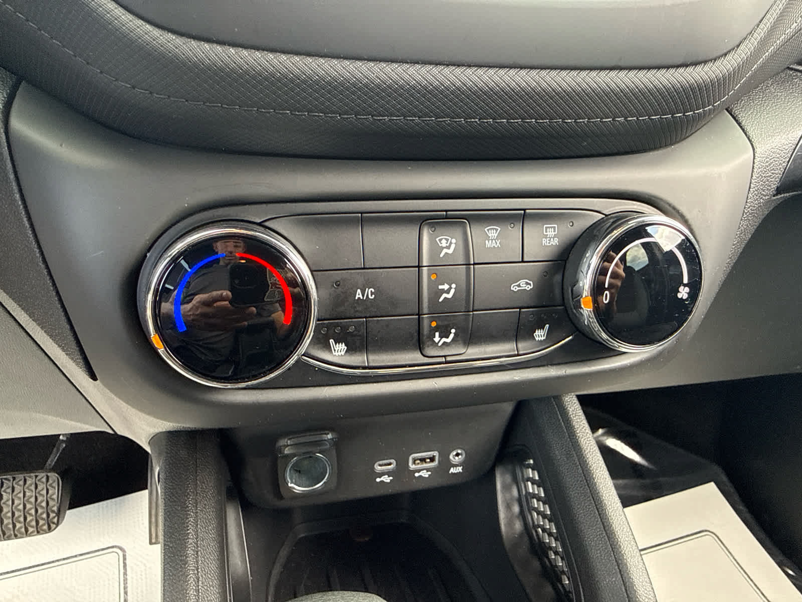 Certified 2023 Chevrolet TrailBlazer LT FWD image 21