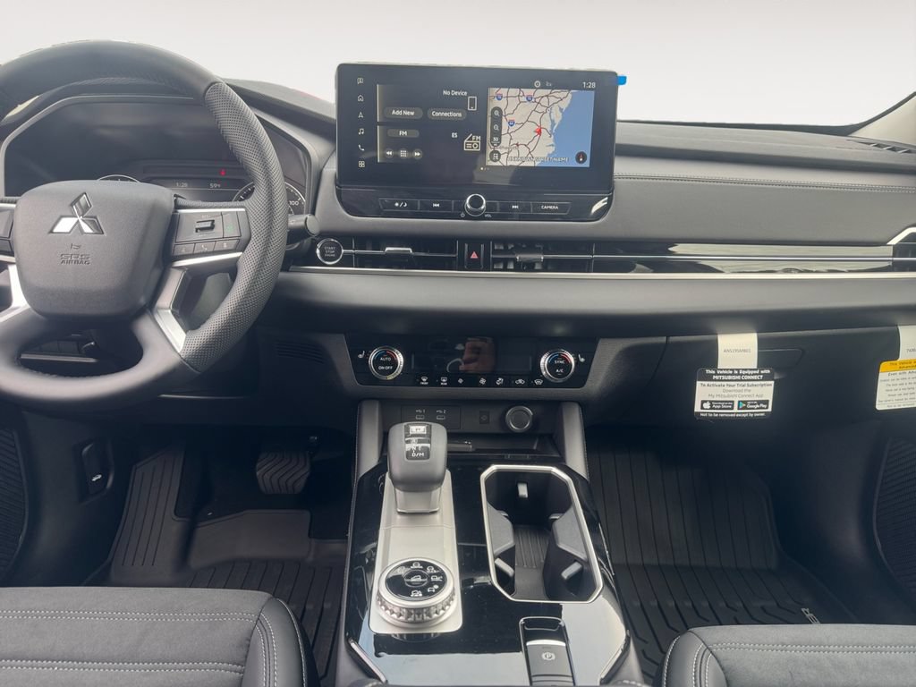 New 2026 Mitsubishi Outlander SE AWD/4WD image 11