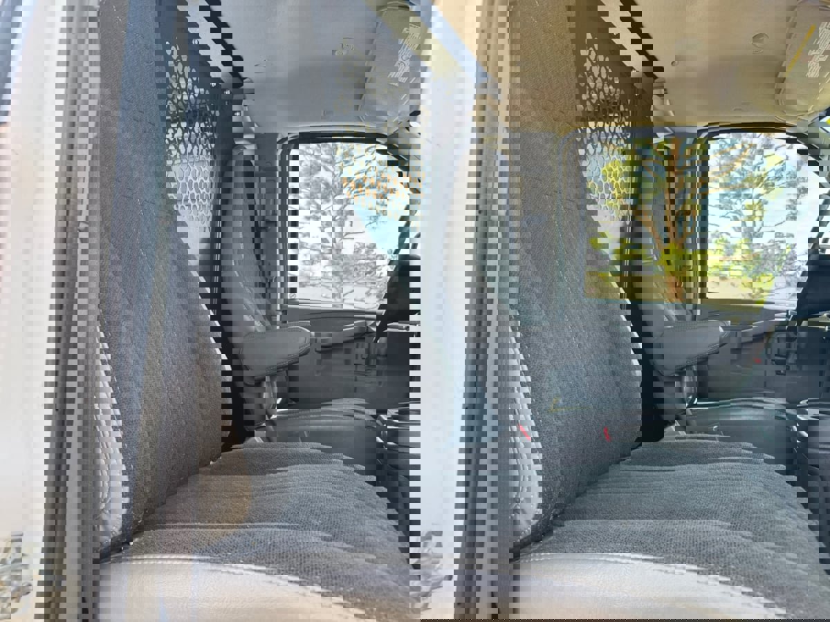 Used 2024 GMC Savana 2500 w/ Driver Convenience Package image 20