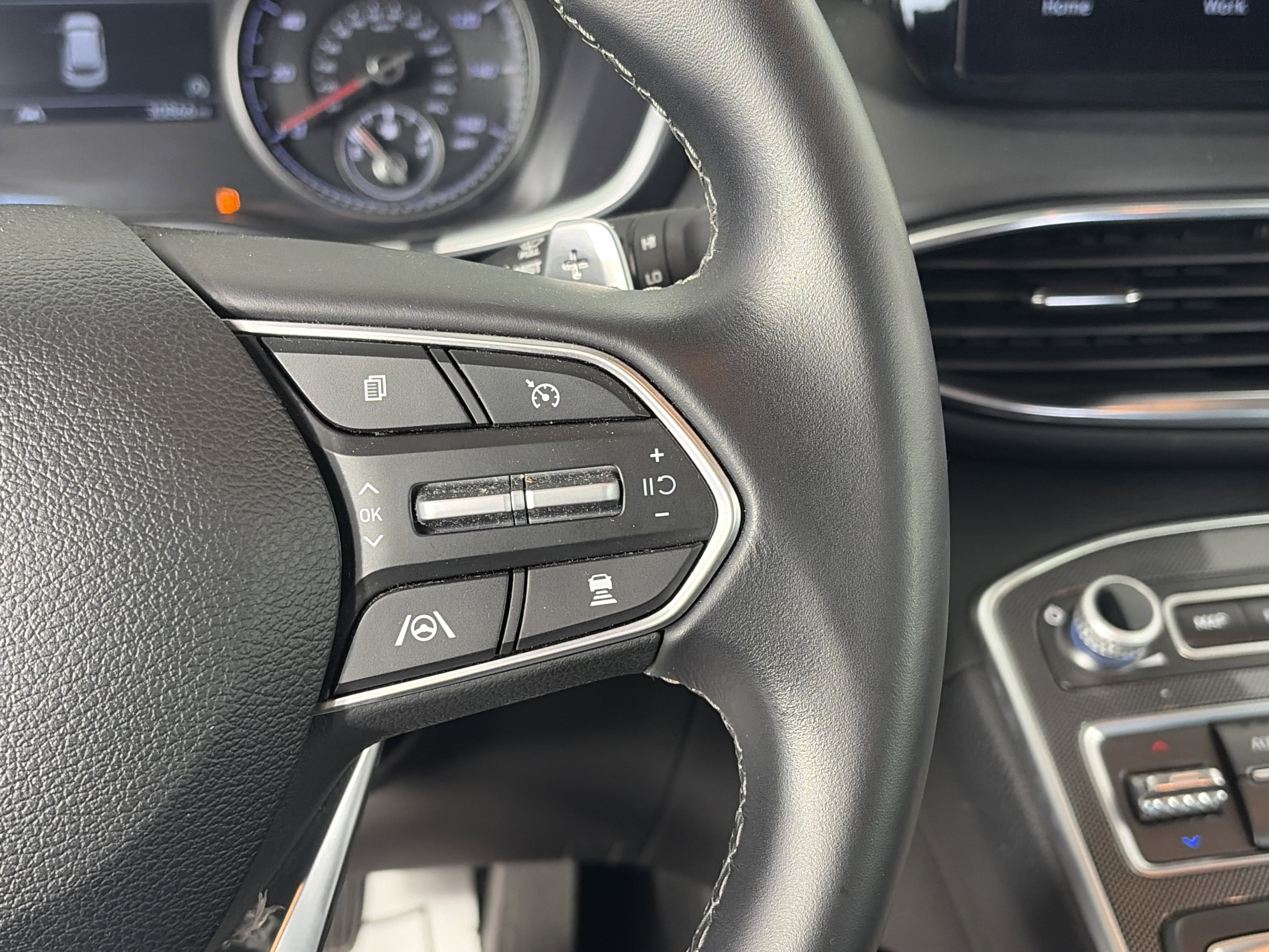 Certified 2023 Hyundai Santa Fe SEL AWD/4WD image 30