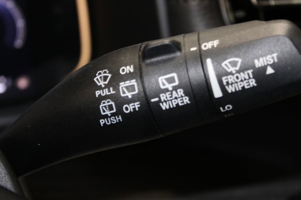 Used 2023 Jeep Wagoneer Series II image 40