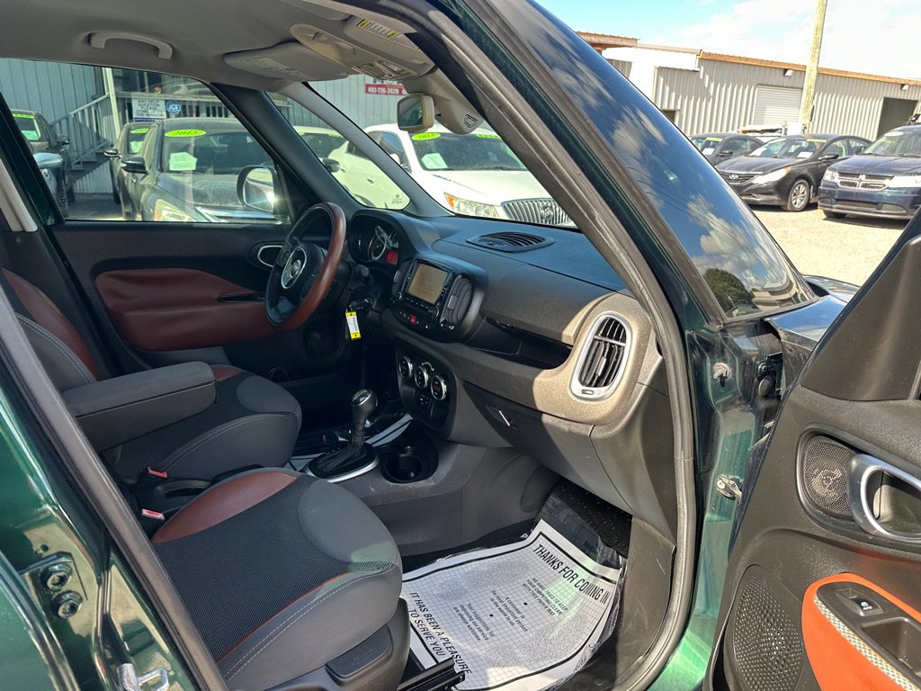 Used 2014 FIAT 500L Trekking w/ Popular Equipment Group image 12