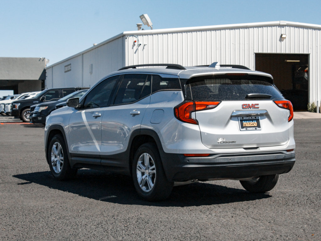Used 2020 GMC Terrain SLE w/ Driver Convenience Package FWD image 7