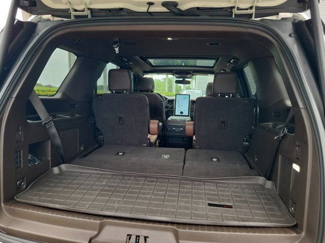 Used 2022 Ford Expedition King Ranch AWD/4WD image 9