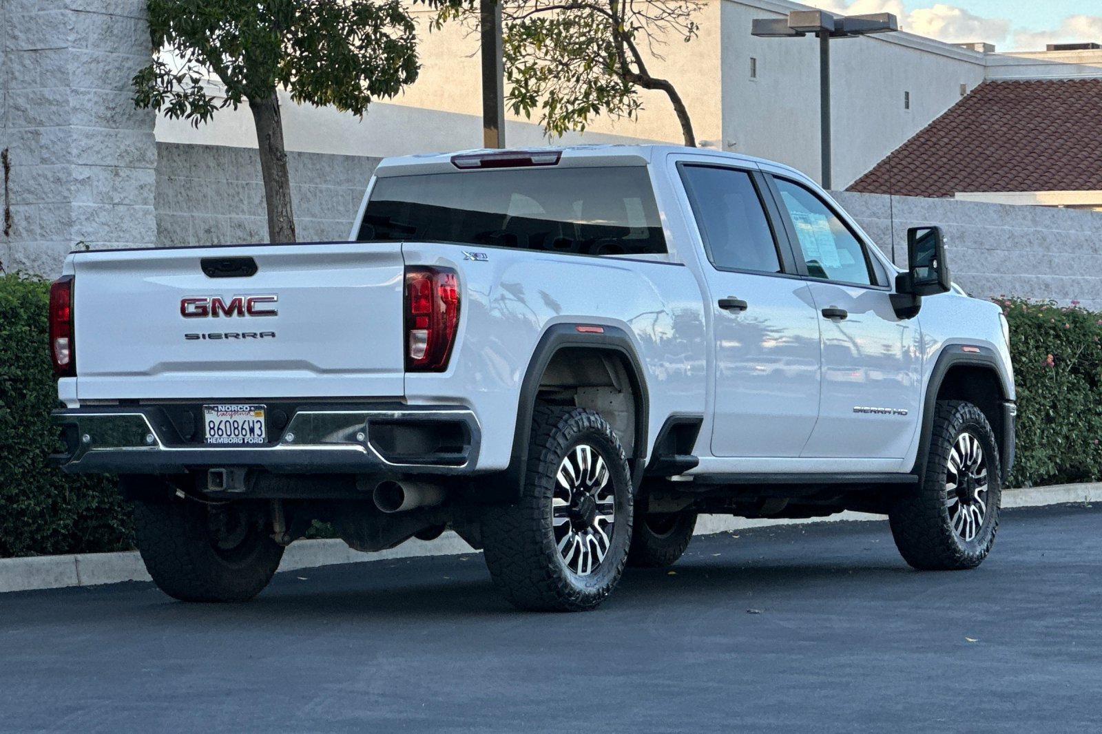 Used 2024 GMC Sierra 3500 Pro w/ 1SA Pro Safety Plus Package image 4