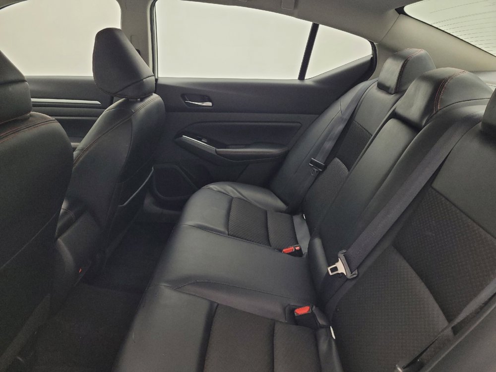 Used 2024 Nissan Altima 2.5 SR image 18