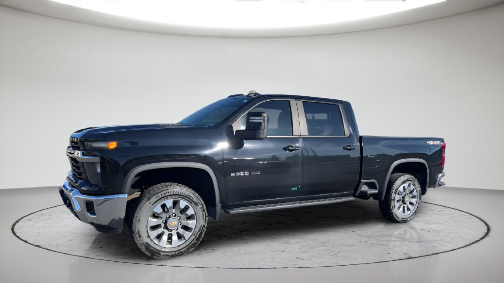 Used 2024 Chevrolet Silverado 2500 LT w/ All Star Edition AWD/4WD image 12