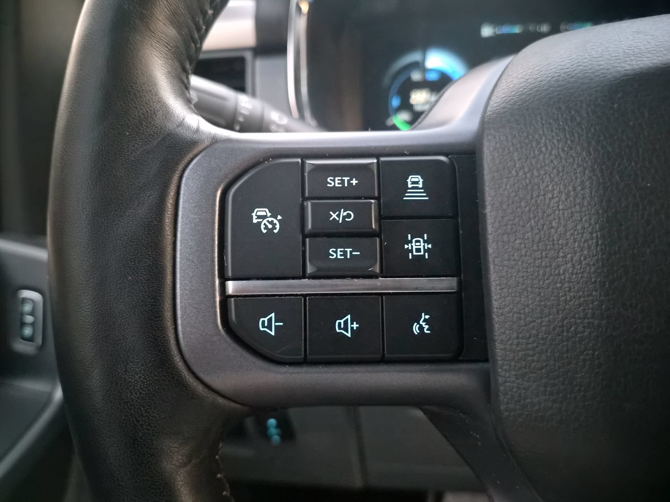 Used 2023 Ford F150 Lightning XLT w/ Equipment Group 312A High AWD/4WD image 18