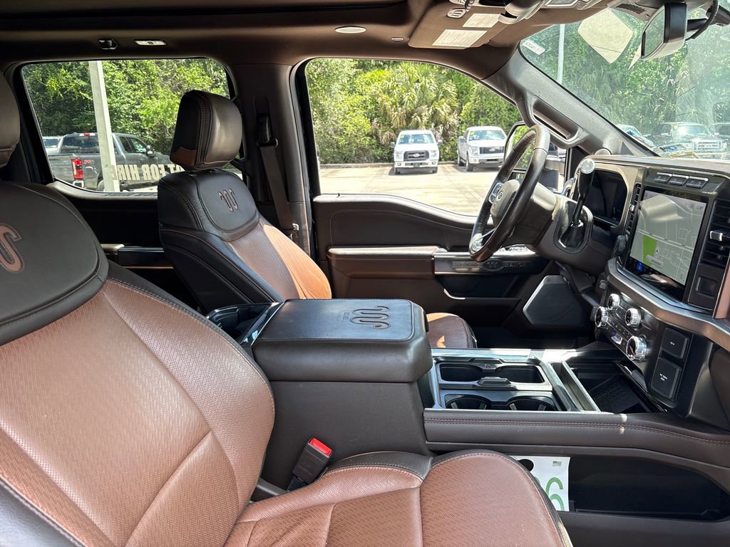 Used 2023 Ford F250 King Ranch w/ FX4 Off-Road Package AWD/4WD image 29