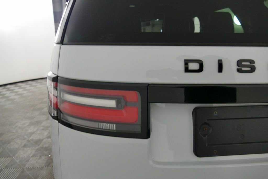 Used 2019 Land Rover Discovery HSE AWD/4WD image 32