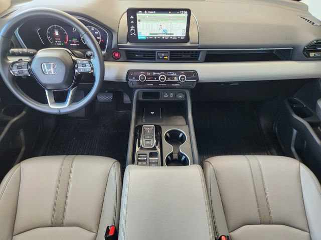 Used 2025 Honda Pilot Touring image 28