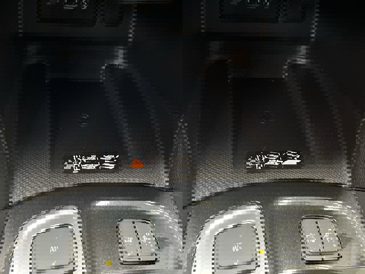 Certified 2022 Chevrolet Equinox Premier image 25