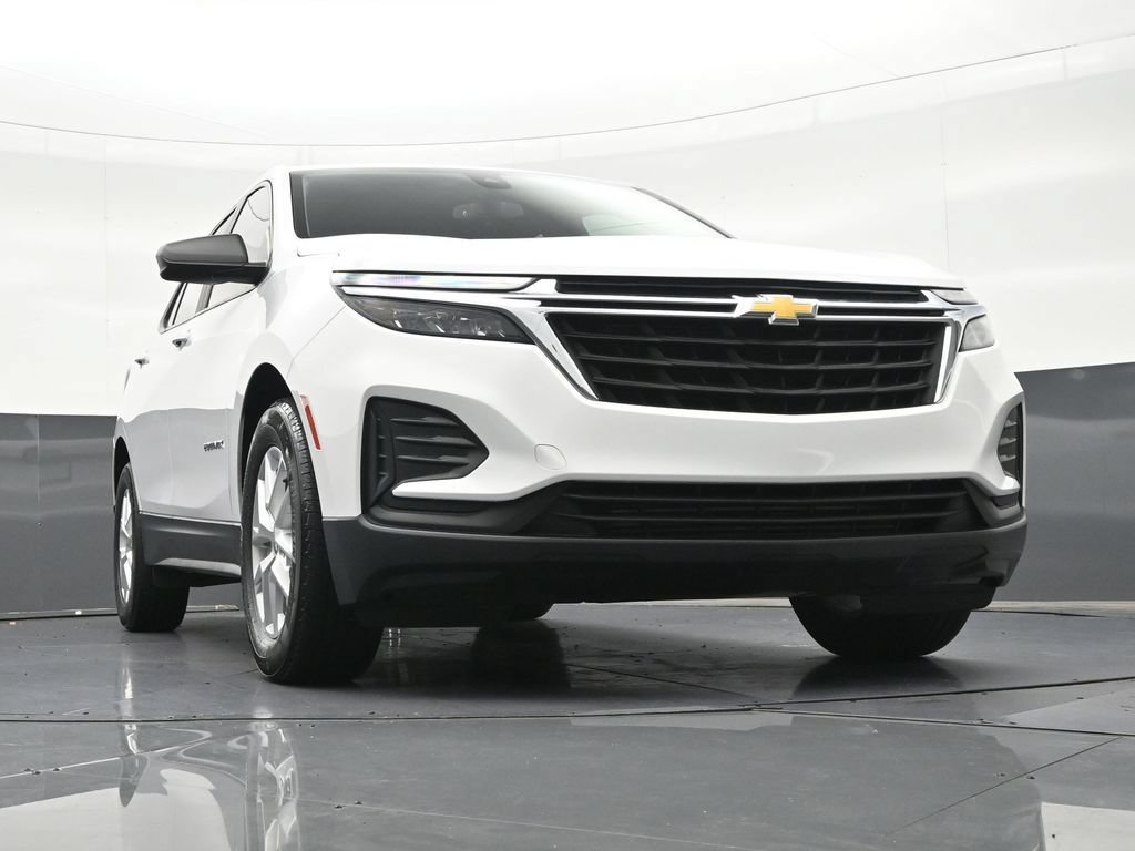 Used 2023 Chevrolet Equinox LS FWD image 34