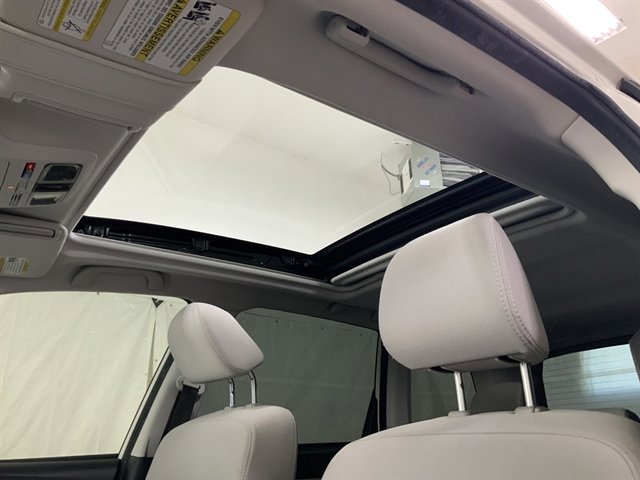 Used 2018 Subaru Forester 2.5i Premium AWD/4WD image 37