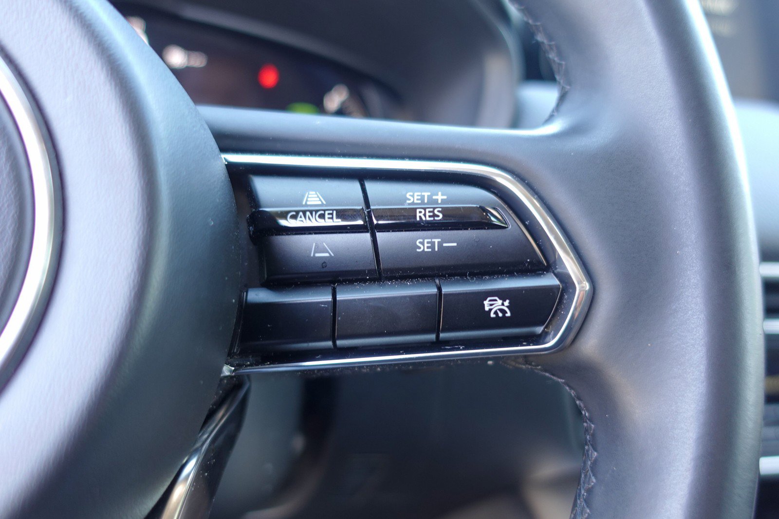 Used 2024 MAZDA CX-90 Plug-In Hybrid w/ Preferred image 16