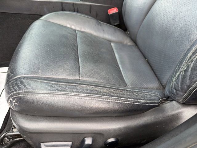Used 2014 Toyota Camry SE w/ Moonroof Package FWD image 20