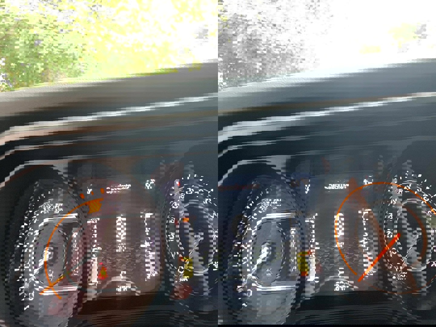 Used 2025 Jeep Wrangler Unlimited Sahara AWD/4WD image 6