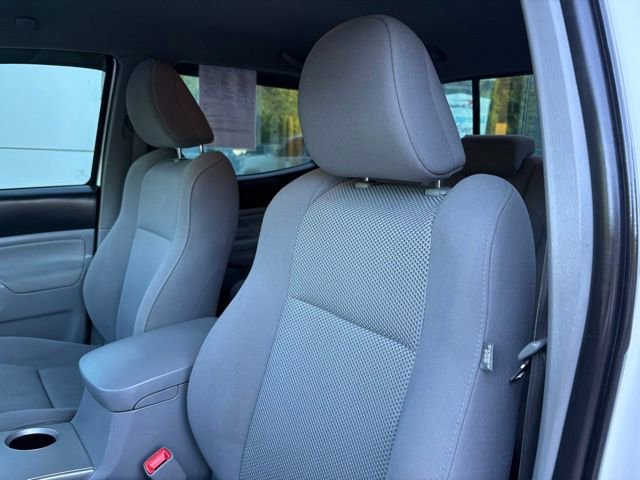 Used 2011 Toyota Tacoma PreRunner w/ TRD Sport Pkg RWD image 12