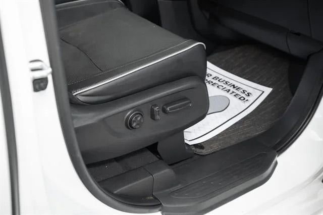 Used 2023 Honda Odyssey Elite image 49