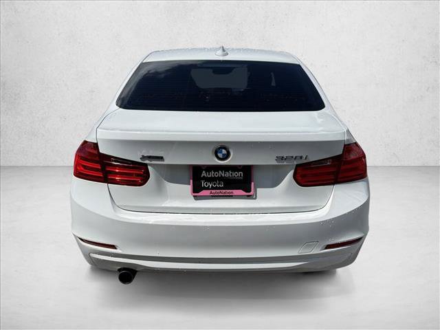 Used 2015 BMW 320i xDrive Sedan AWD/4WD image 6