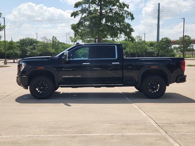 Used 2025 GMC Sierra 2500 Denali Ultimate AWD/4WD image 4