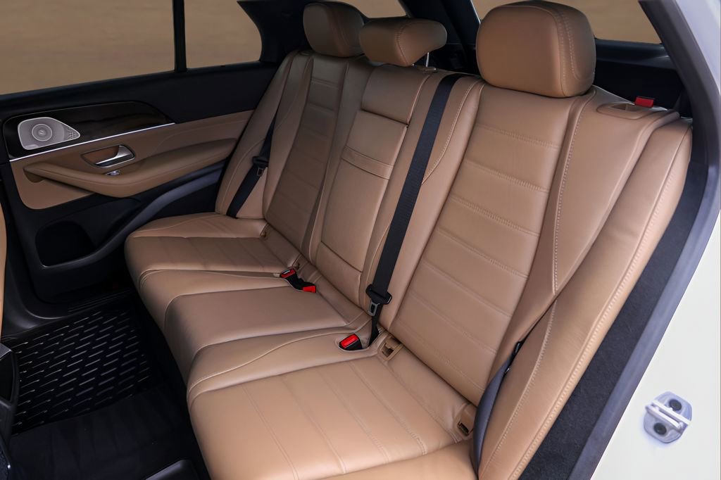 Used 2025 Mercedes-Benz GLE 450 4MATIC image 26