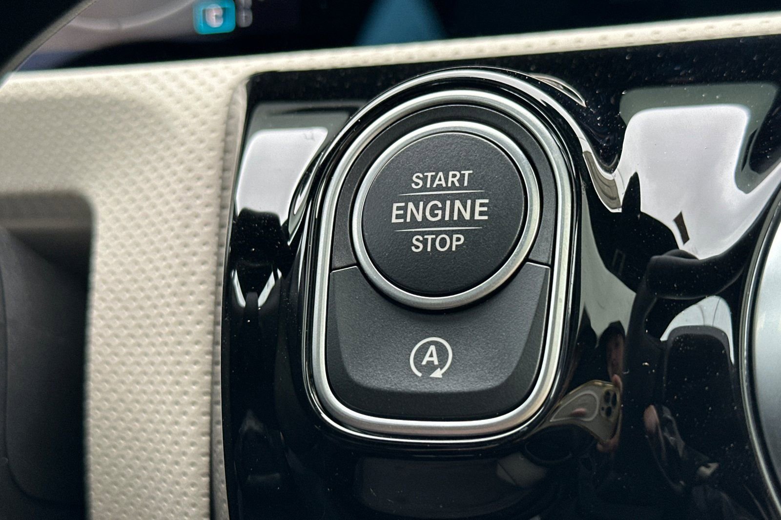 New 2025 Mercedes-Benz CLA 250 4MATIC image 19