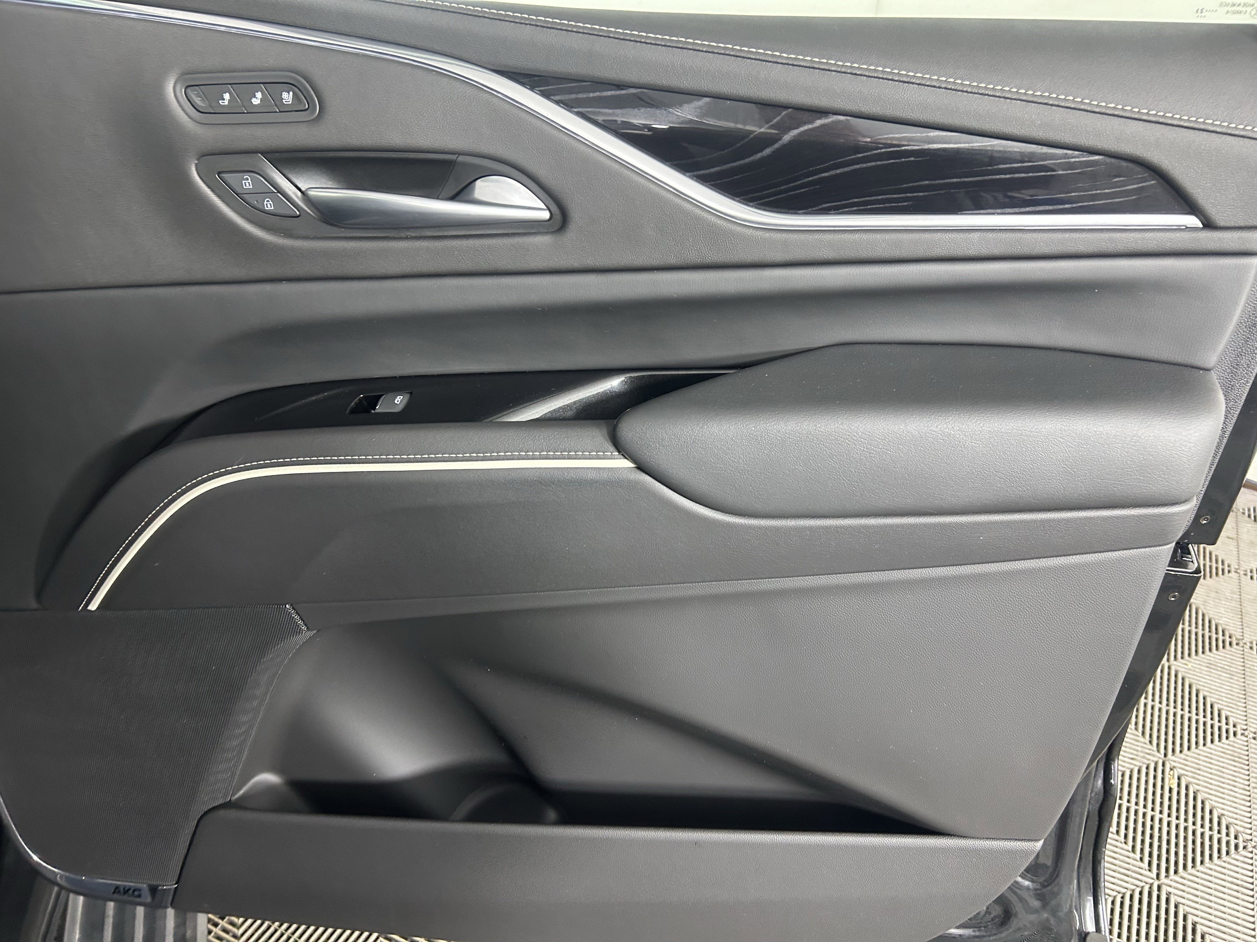 Used 2023 Cadillac Escalade ESV Sport w/ LPO, ONYX Package image 48