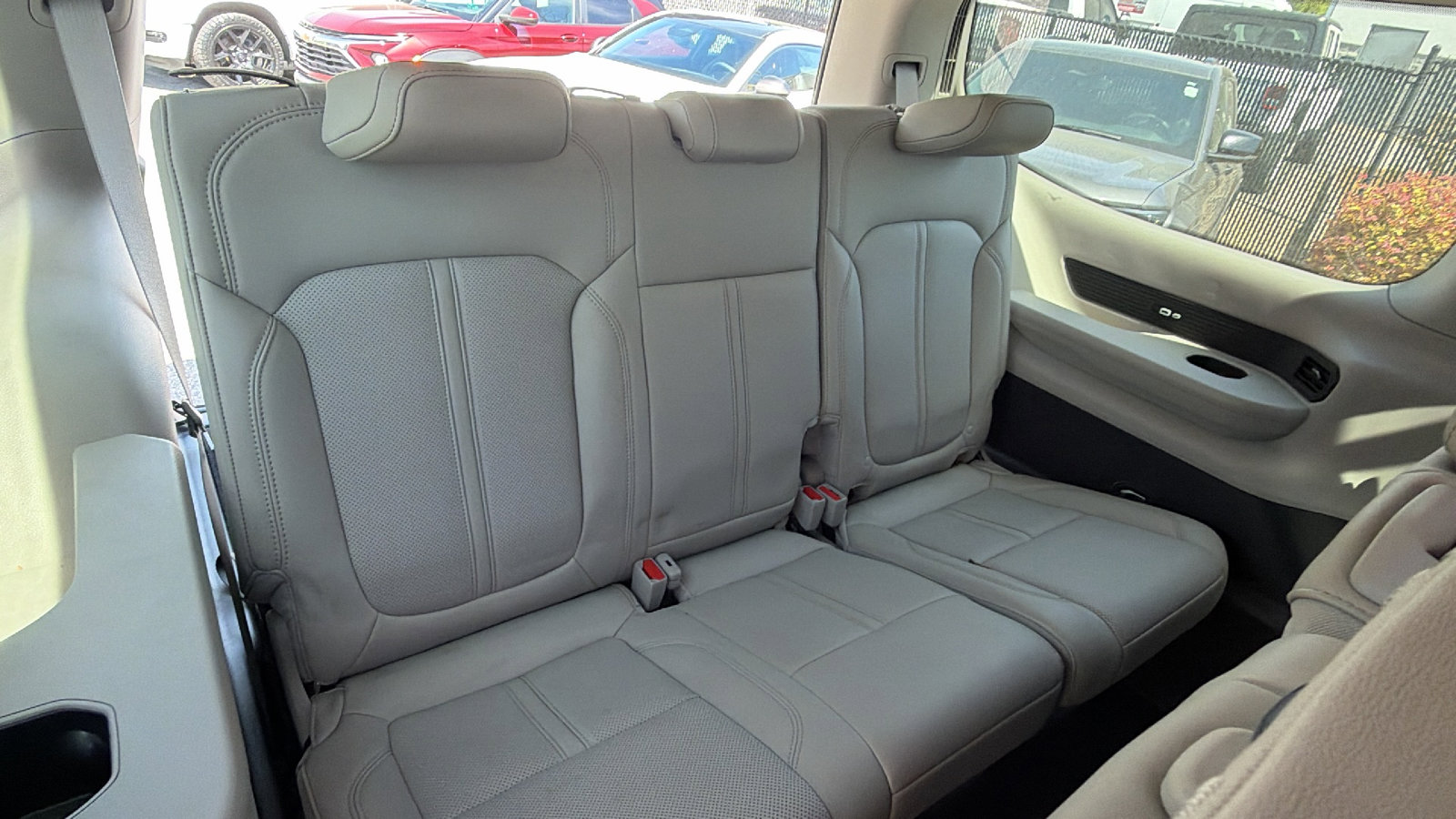 Used 2024 Jeep Wagoneer 4WD image 22