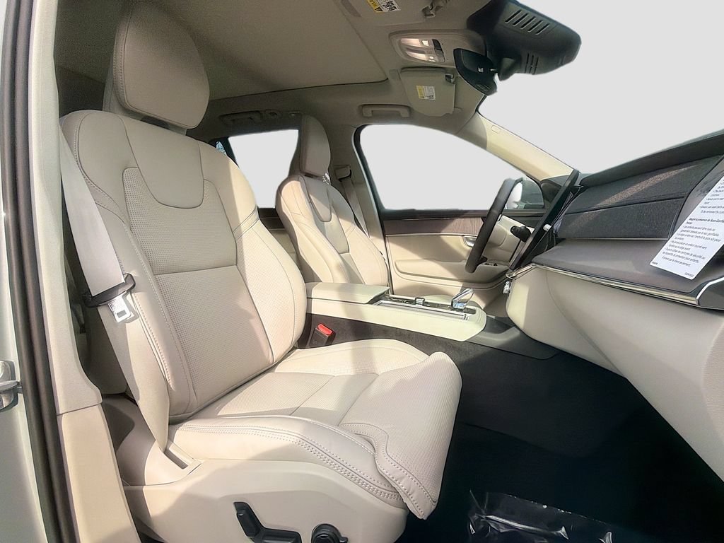 New 2026 Volvo XC90 T8 Ultra w/ Protection Package Premier AWD/4WD image 31