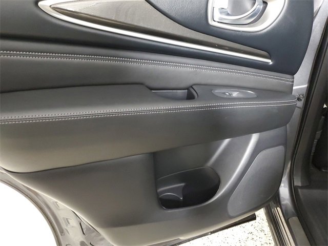 Used 2018 INFINITI QX60 AWD w/ Premium Plus Package image 9