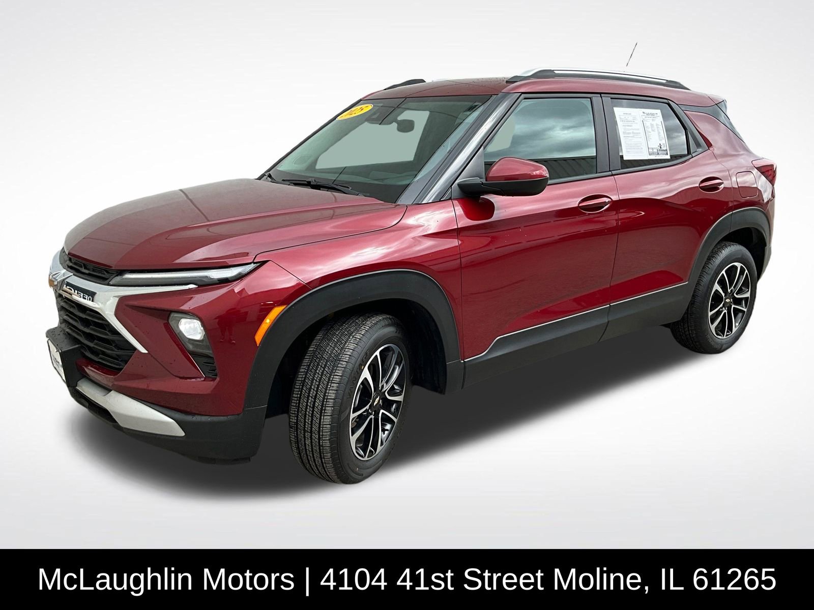Used 2025 Chevrolet TrailBlazer LT FWD image 1