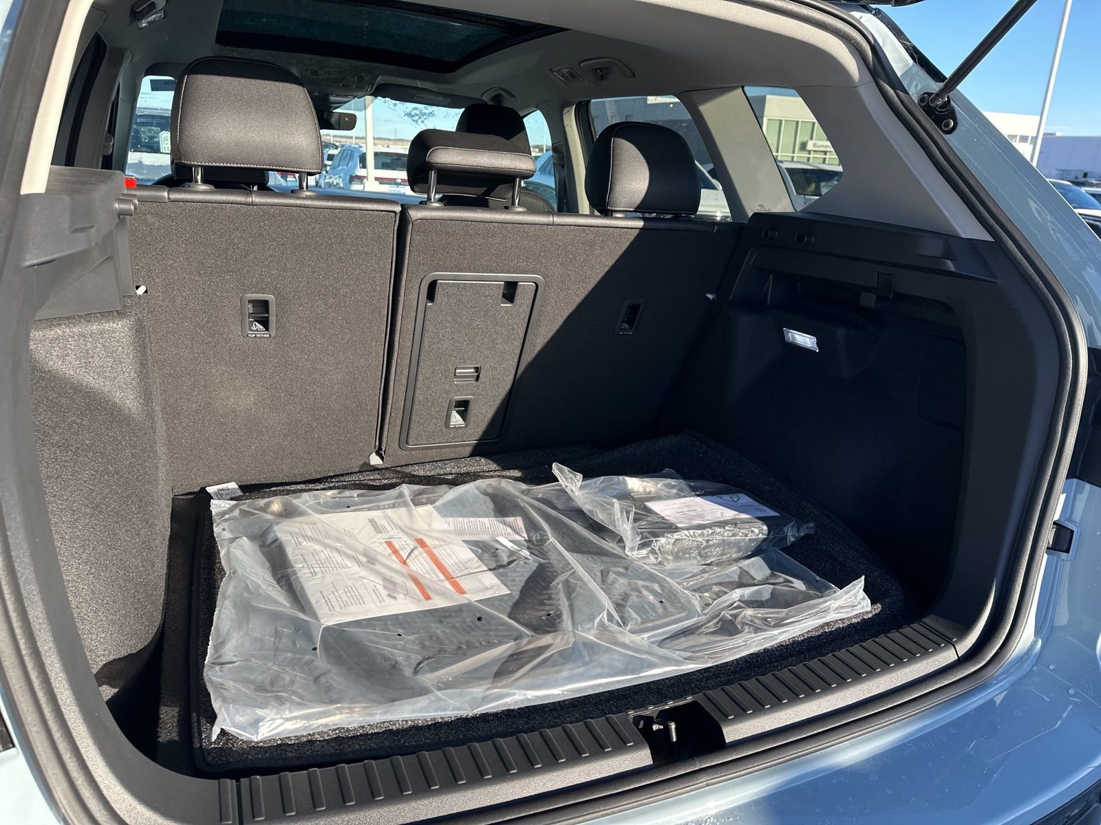 New 2026 Volkswagen Taos SE image 29