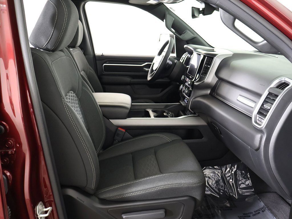 Used 2025 RAM 1500 Big Horn image 31