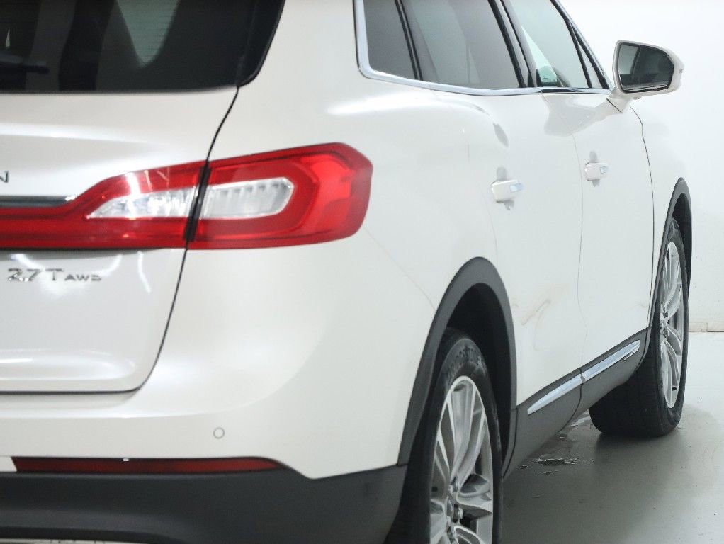 Used 2017 Lincoln MKX Reserve w/ Driver Assistance Package AWD/4WD image 47