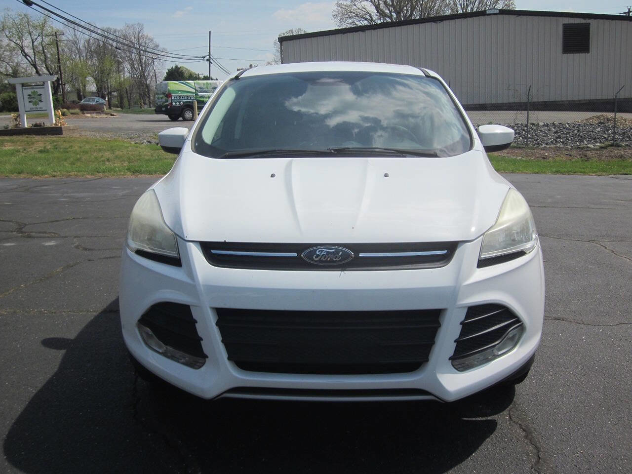 Used 2014 Ford Escape SE image 3