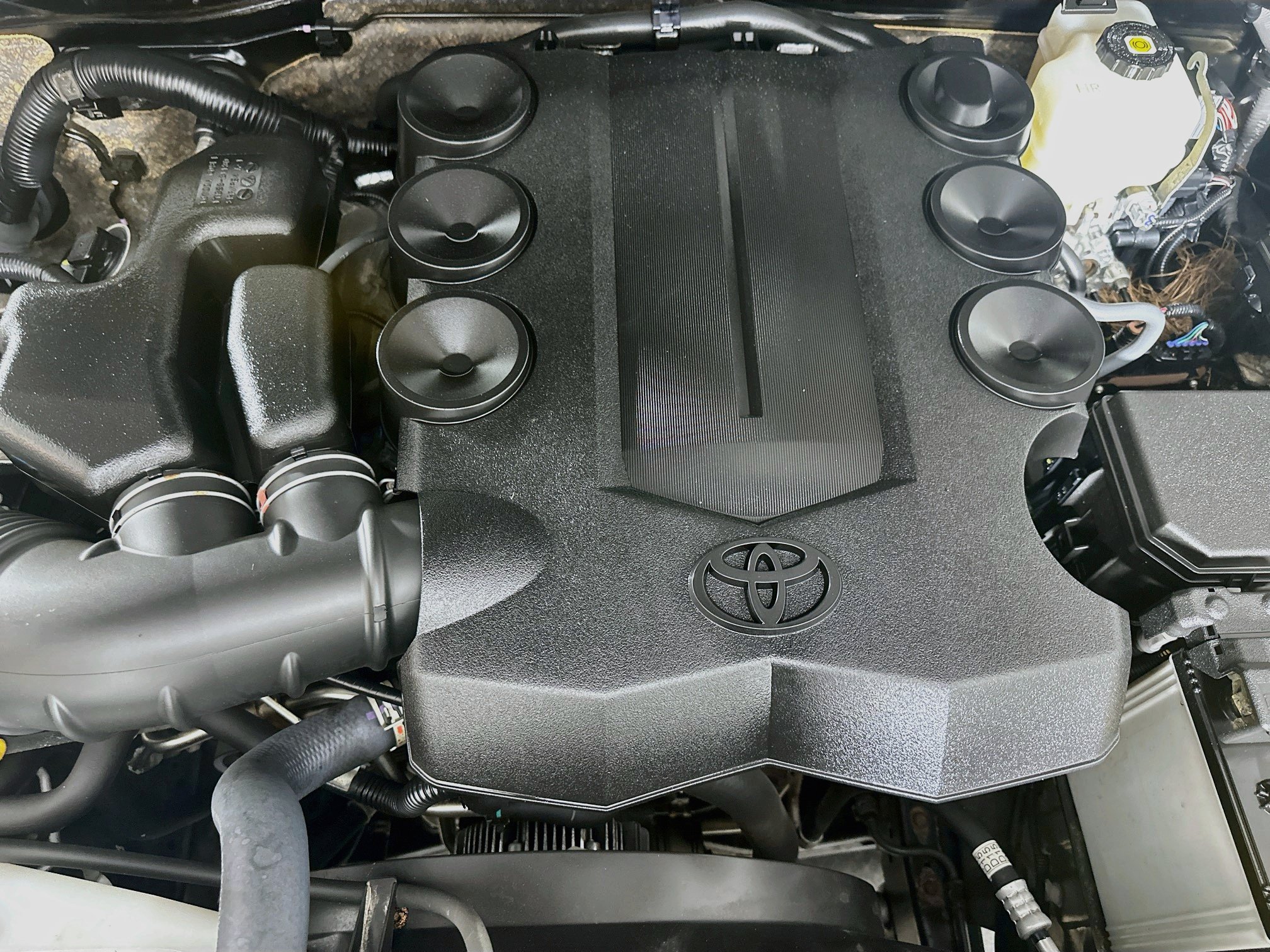Used 2021 Toyota 4Runner SR5 AWD/4WD image 33
