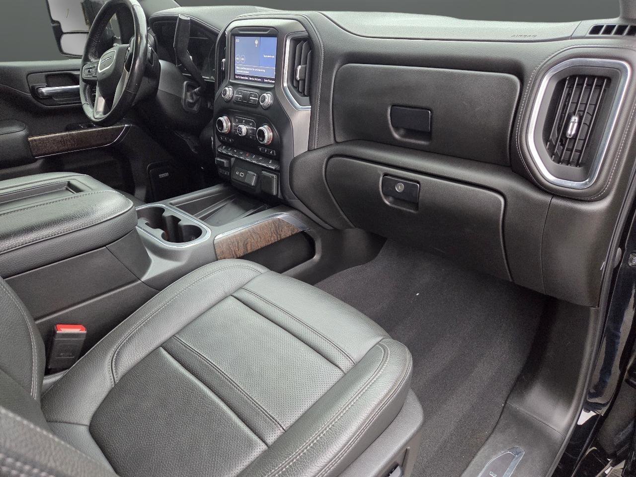 Used 2022 GMC Sierra 2500 Denali w/ Technology Package image 17