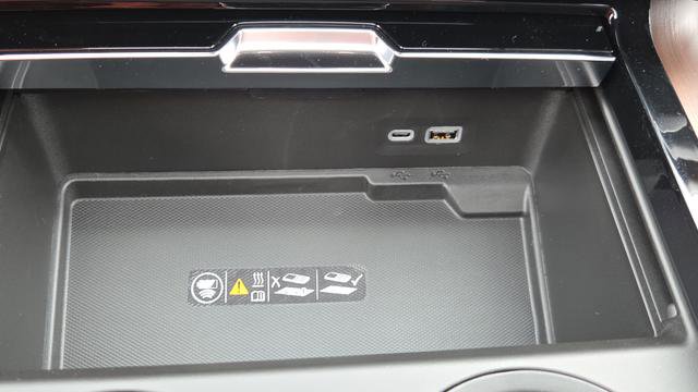 New 2026 GMC Yukon Denali w/ Denali Reserve Package image 39