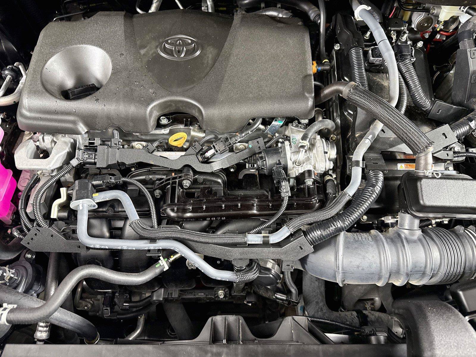 Certified 2025 Toyota Sienna XLE FWD image 43