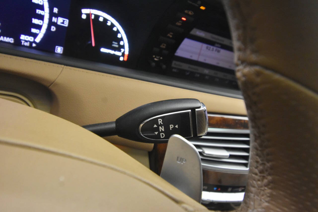 Used 2009 Mercedes-Benz CL 63 AMG w/ Premium 2 Pkg image 27
