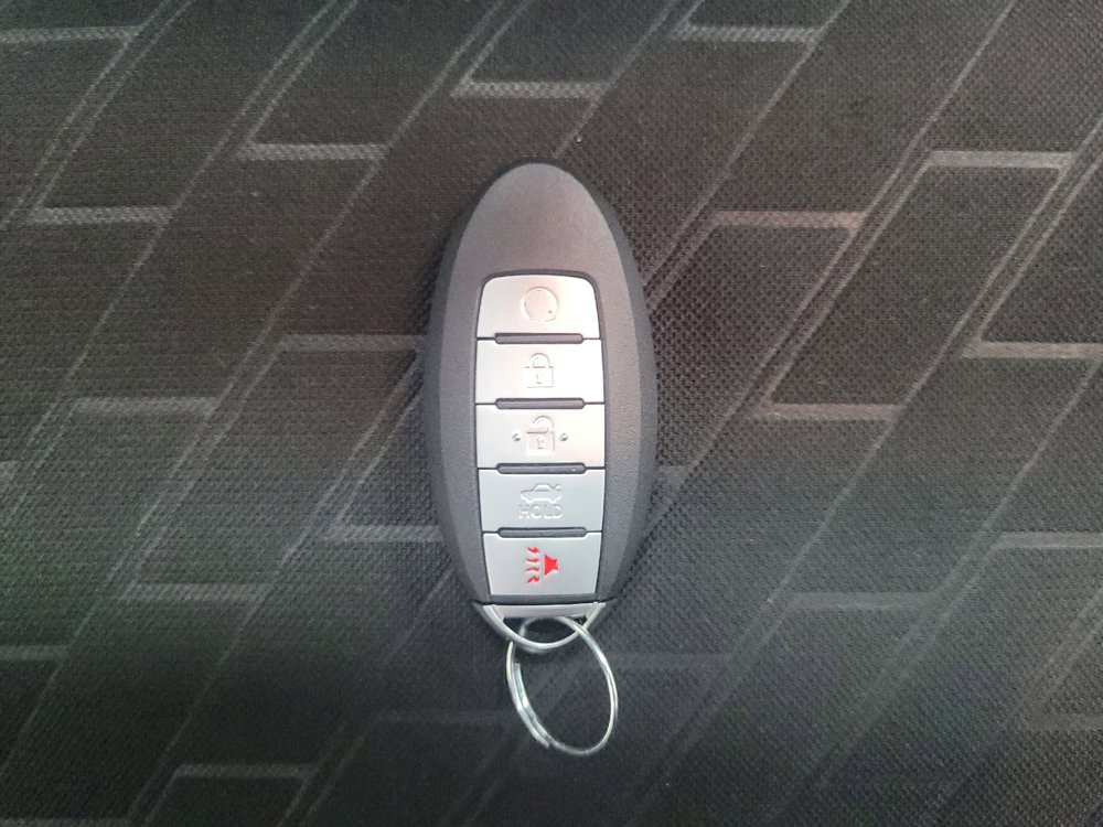Used 2023 Nissan Kicks SV FWD image 32