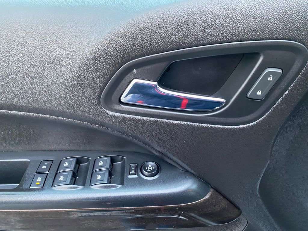 Used 2018 GMC Canyon SLE image 13