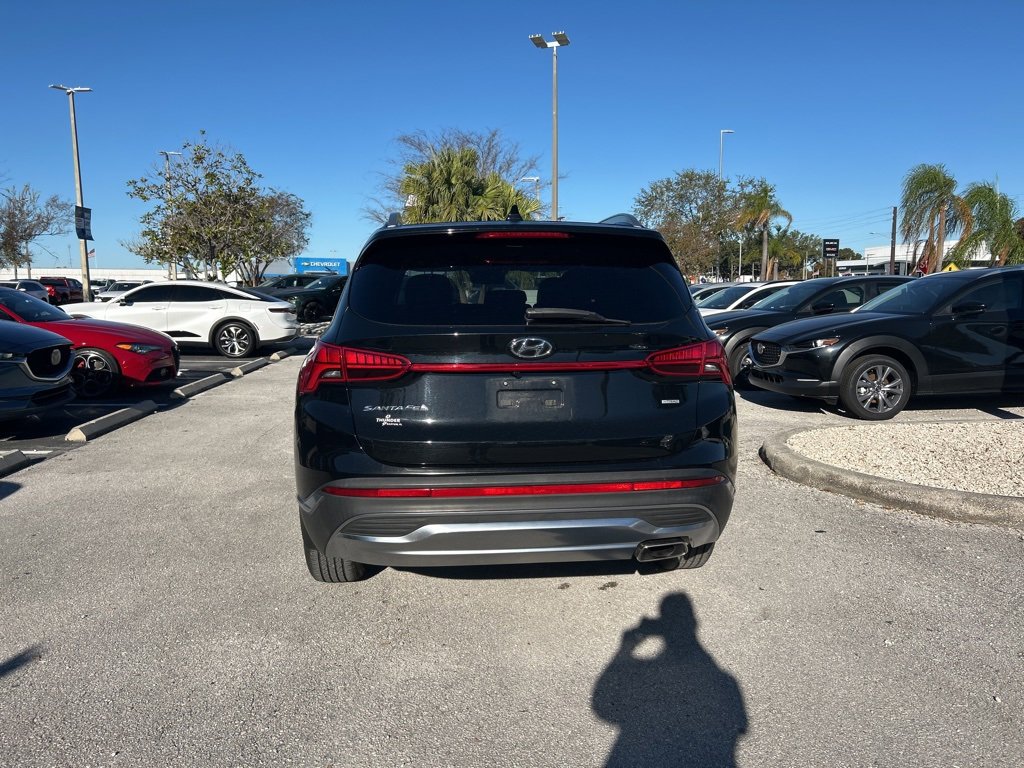 Used 2022 Hyundai Santa Fe SEL w/ Convenience + Premium Package image 11