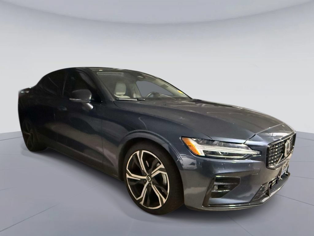 Used 2023 Volvo S60 B5 Plus AWD/4WD image 3