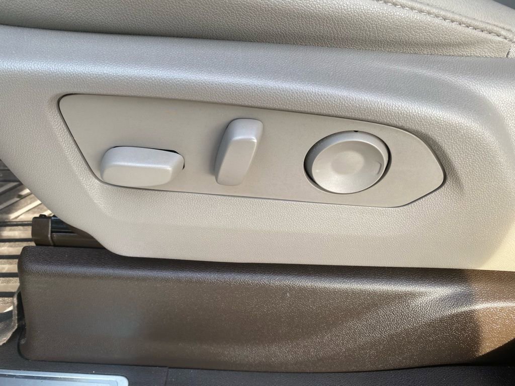 Used 2022 Chevrolet Silverado 1500 LTZ image 15