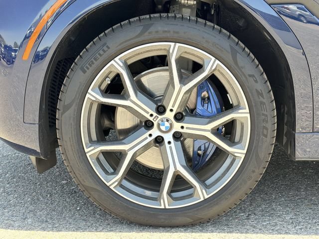 New 2026 BMW X6 xDrive40i w/ Executive Package AWD/4WD image 10