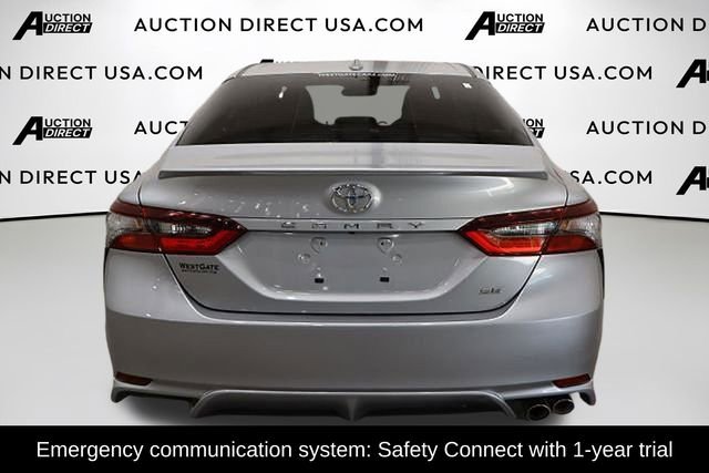 Used 2022 Toyota Camry SE image 6