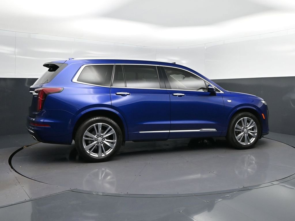 Used 2023 Cadillac XT6 Premium Luxury w/ Technology Package image 8